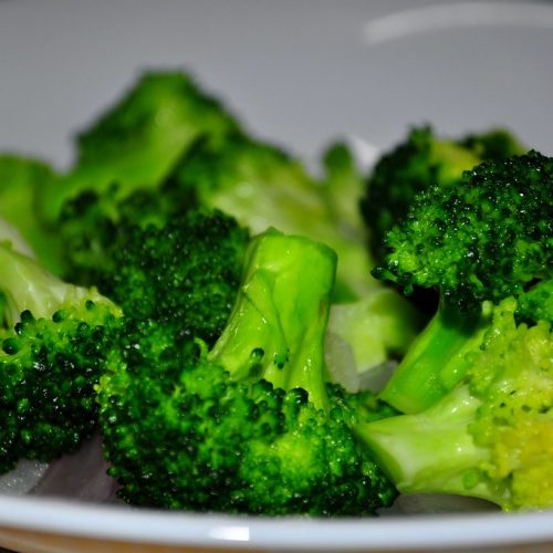 Air Fryer Broccoli with Sweet Chili Sauce